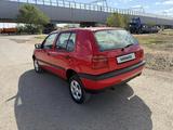 Volkswagen Golf 1996 года за 1 800 000 тг. в Астана – фото 4