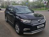 Toyota Highlander 2013 года за 14 100 000 тг. в Алматы – фото 4