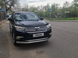 Toyota Highlander 2013 года за 13 500 000 тг. в Алматы