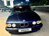 BMW 525 1990 года за 1 400 000 тг. в Алматы – фото 4