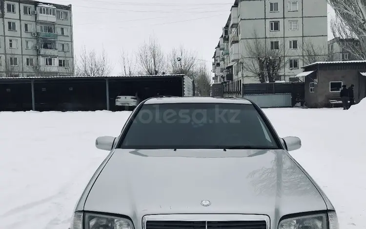 Mercedes-Benz C 240 1998 годаүшін2 600 000 тг. в Алматы