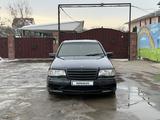 Mercedes-Benz C 320 1998 годаfor2 550 000 тг. в Алматы – фото 2