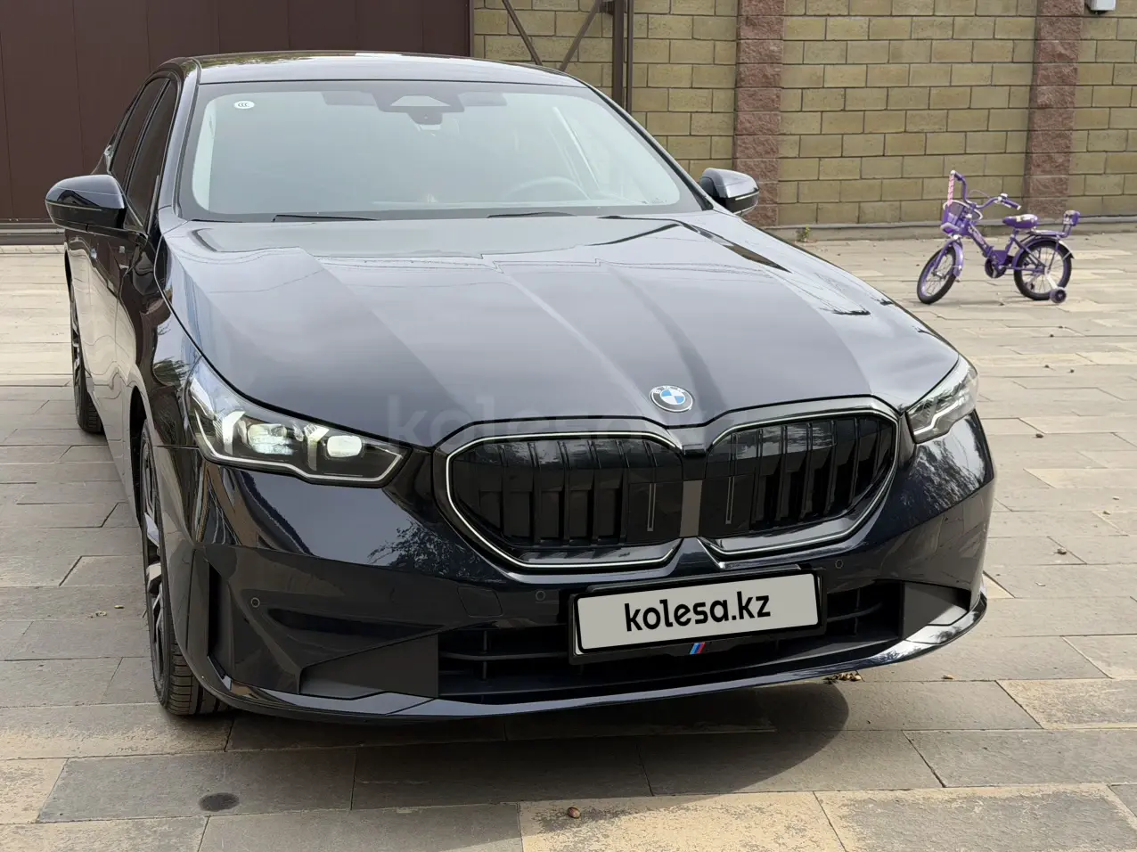 BMW 5 Series, 2024