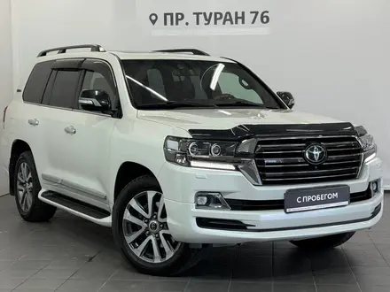 Toyota Land Cruiser Luxe 2017 года за 31 500 000 тг. в Астана – фото 20