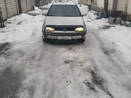 Volkswagen Golf 1993 года за 950 000 тг. в Шымкент