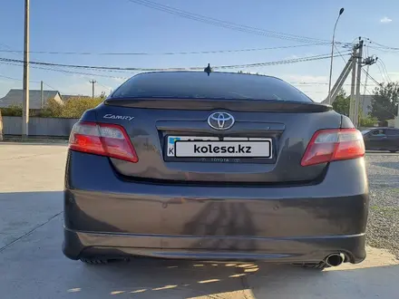 Toyota Camry 2007 года за 5 200 000 тг. в Шымкент – фото 4