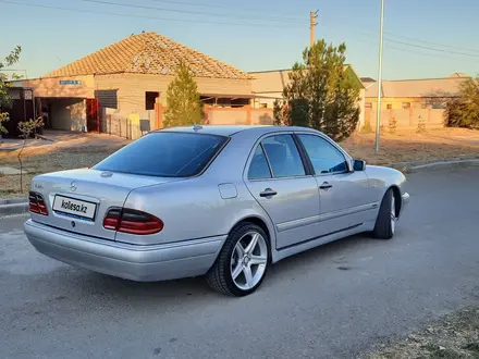 Mercedes-Benz E 320 1996 года за 4 000 000 тг. в Туркестан – фото 12