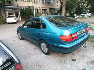 Toyota Carina E