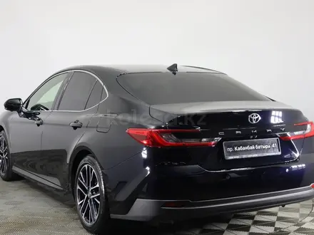 Toyota Camry Luxe 2025 года за 22 620 000 тг. в Астана – фото 4