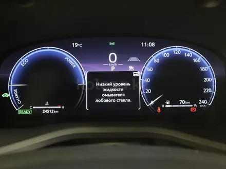 Toyota Camry Luxe 2025 года за 22 620 000 тг. в Астана – фото 20