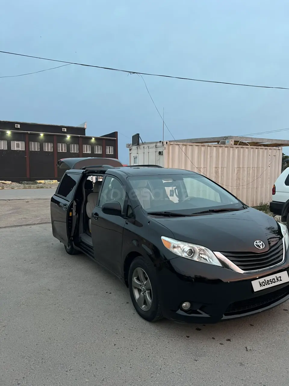 Toyota Sienna, 2014