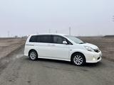 Toyota Isis 2008 года за 3 400 000 тг. в Атырау