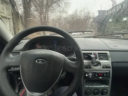 ВАЗ (Lada) Priora 2172 2012 года за 1 500 000 тг. в Алматы – фото 6