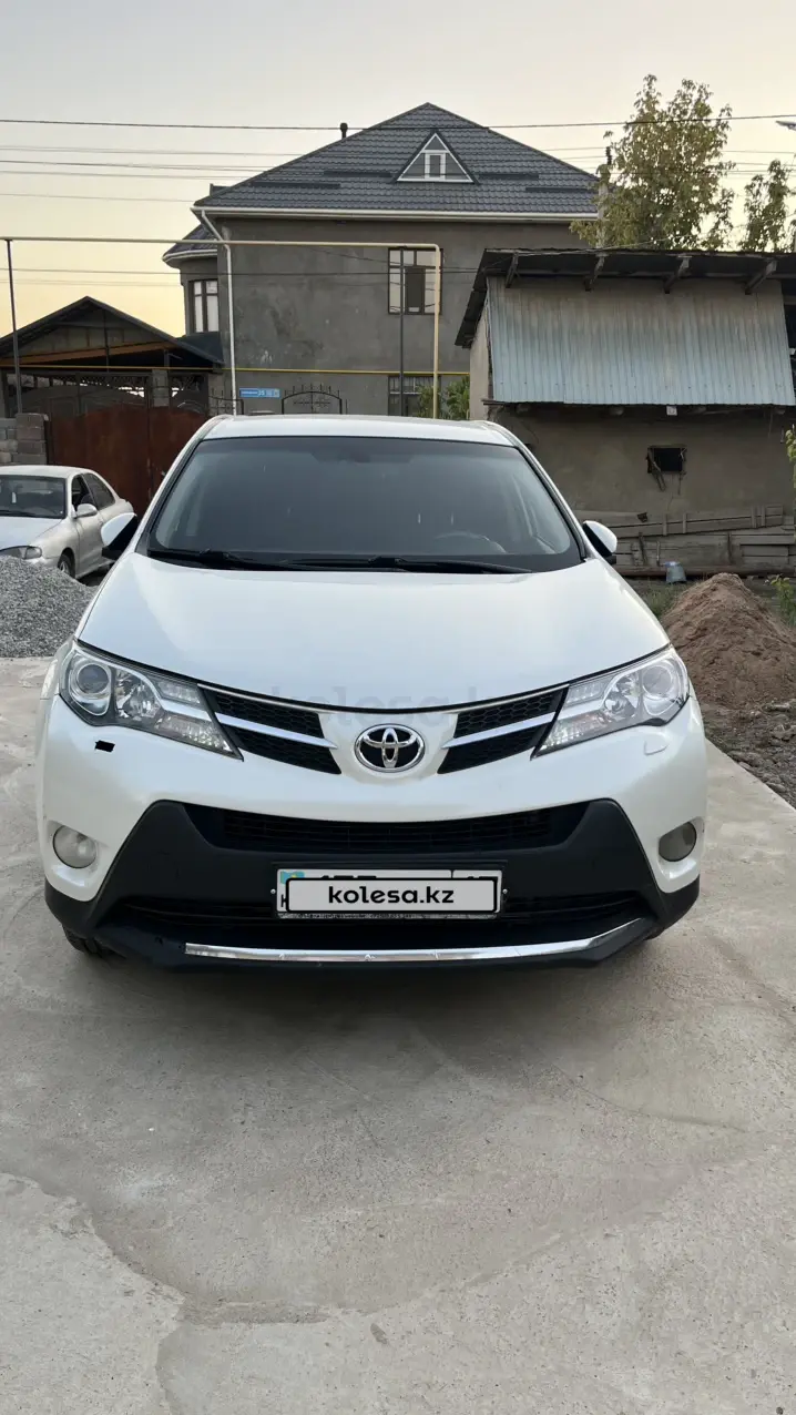 Toyota RAV4, 2014