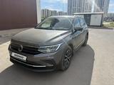Volkswagen Tiguan 2010 годаүшін9 499 999 тг. в Астана – фото 4