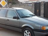 Volkswagen Passat 1990 годаүшін1 550 000 тг. в Алматы – фото 2