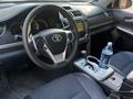 Toyota Camry 2014 года за 6 200 000 тг. в Шымкент – фото 2