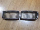 Решетки ноздри бу бмв 7 серии е38 за 12 000 тг. в Алматы