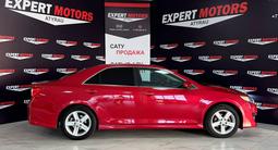 Toyota Camry 2014 года за 7 800 000 тг. в Атырау – фото 4