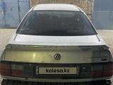 Volkswagen Passat 1993 года за 400 000 тг. в Жезказган – фото 3