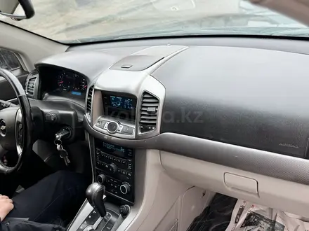 Chevrolet Captiva 2013 года за 6 700 000 тг. в Астана – фото 9