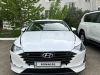 Hyundai Sonata 2022 годаүшін12 500 000 тг. в Уральск