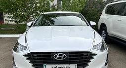 Hyundai Sonata 2022 года за 12 500 000 тг. в Уральск
