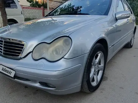 Mercedes-Benz C 200 2001 года за 2 800 000 тг. в Алматы – фото 8