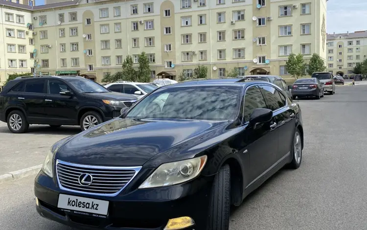 Lexus LS 460 2007 годаfor7 500 000 тг. в Актау