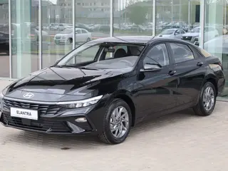 Hyundai Elantra Smart