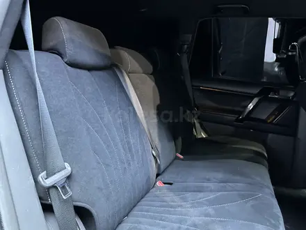 Toyota Land Cruiser Prado 2012 года за 18 900 000 тг. в Актобе – фото 22