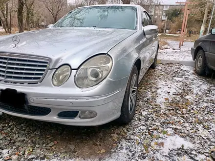 Mercedes-Benz E 240 2003 года за 4 200 000 тг. в Темиртау – фото 4