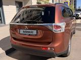 Mitsubishi Outlander 2012 года за 7 000 000 тг. в Петропавловск – фото 3