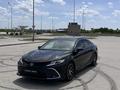 Toyota Camry 2023 года за 14 200 000 тг. в Астана – фото 2