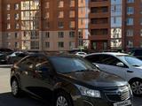 Chevrolet Cruze 2014 года за 3 500 000 тг. в Астана – фото 2