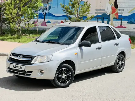 ВАЗ (Lada) Granta 2190 2012 года за 1 950 000 тг. в Астана