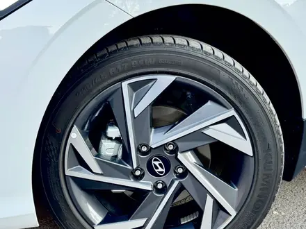 Hyundai Elantra 2025 года за 8 690 000 тг. в Астана – фото 25