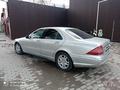 Mercedes-Benz S 320 1999 года за 3 400 000 тг. в Шымкент – фото 4