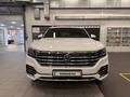Volkswagen Touareg 2022 года за 31 800 000 тг. в Алматы – фото 2