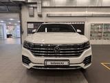 Volkswagen Touareg 2022 года за 32 000 000 тг. в Алматы