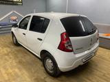 Renault Sandero 2014 года за 3 300 000 тг. в Уральск – фото 2