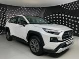 Toyota RAV4 2023 года за 12 825 000 тг. в Алматы – фото 3