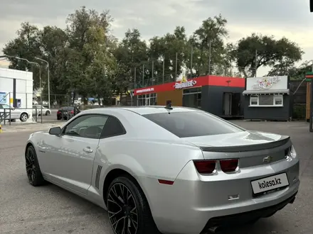 Chevrolet Camaro 2013 года за 13 000 000 тг. в Алматы – фото 3