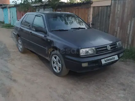 Volkswagen Vento 1993 года за 920 000 тг. в Астана – фото 8
