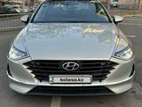 Hyundai Sonata 2023 годаүшін11 500 000 тг. в Алматы – фото 4