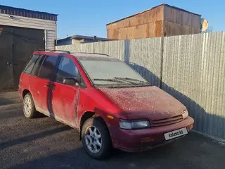 Nissan Prairie, 1994
