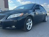 Toyota Camry 2006 года за 4 300 000 тг. в Караганда