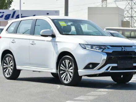 Mitsubishi Outlander 2022 года за 12 000 000 тг. в Семей – фото 3