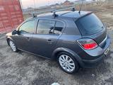 Opel Astra 2010 года за 2 700 000 тг. в Атырау – фото 4