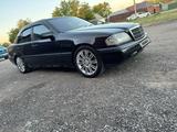 Mercedes-Benz C 180 1995 года за 1 700 000 тг. в Астана – фото 2